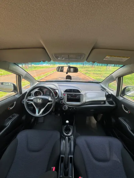HONDA Fit 1.4 16V 4P LX, Foto 9