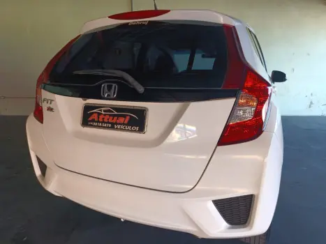 HONDA Fit 1.5 16V 4P EX FLEX AUTOMÁTICO, Foto 7 HONDA Fit 1.5 16V 4P EX FLEX AUTOMÁTICO, Foto 7