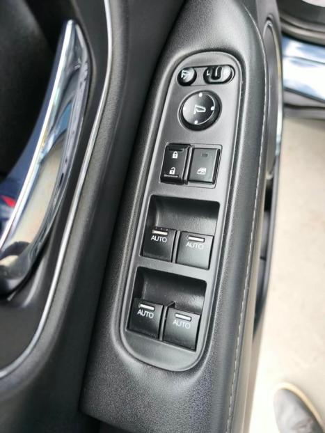 HONDA HR-V 1.8 16V 4P EXL FLEX AUTOMÁTICO CVT, Foto 17
