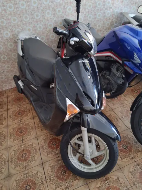 HONDA Lead 110 , Foto 1