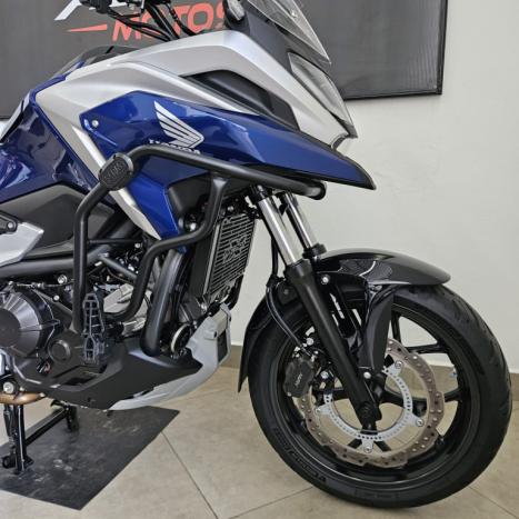 HONDA NC 750 X ABS, Foto 2