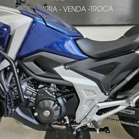 HONDA NC 750 X ABS, Foto 9