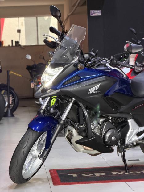 HONDA NC 750 X ABS, Foto 8