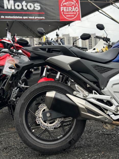 HONDA NC 750 X ABS, Foto 5