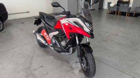 HONDA NC 750 X DCT, Foto 1