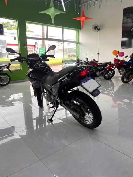 HONDA NX Falcon 400, Foto 2