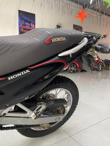HONDA NX Falcon 400, Foto 10