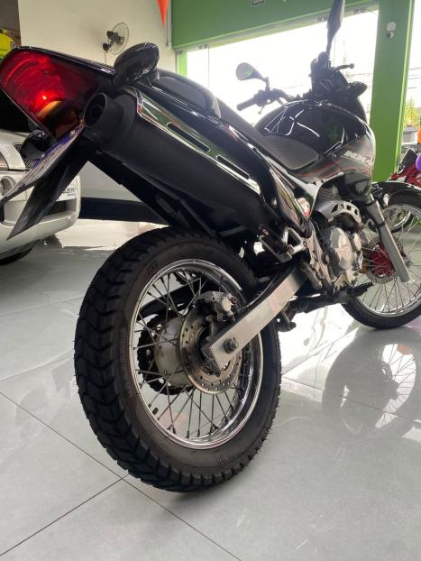 HONDA NX Falcon 400, Foto 11