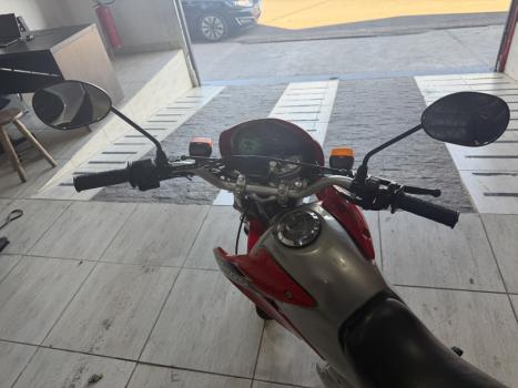 HONDA NXR Bros 150 ES, Foto 2