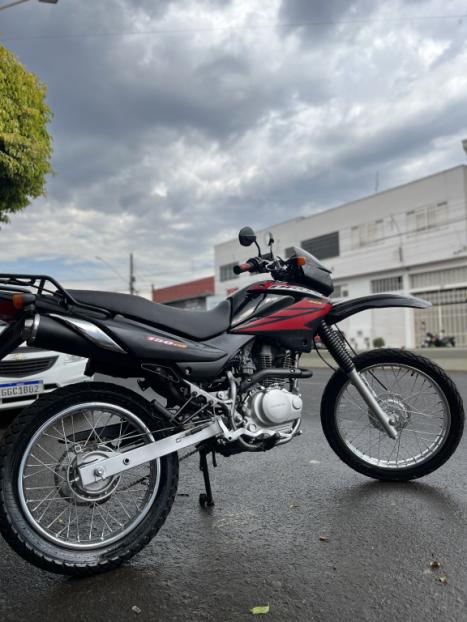 HONDA NXR Bros 150 ES, Foto 2