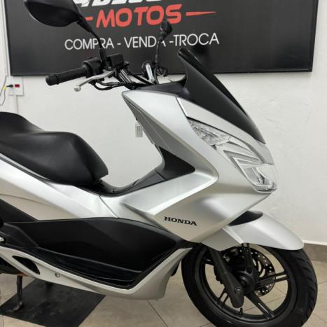 HONDA PCX 150 , Foto 2