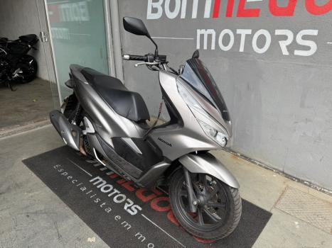 HONDA PCX 150 DLX, Foto 1