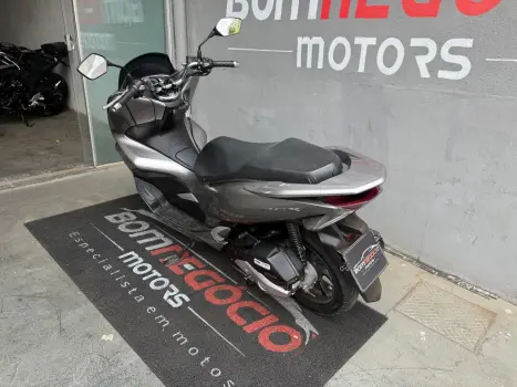 HONDA PCX 150 DLX, Foto 6