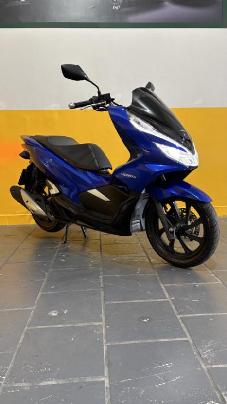 HONDA PCX 150 DLX, Foto 2