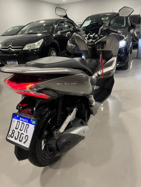 HONDA PCX 150 DLX, Foto 5