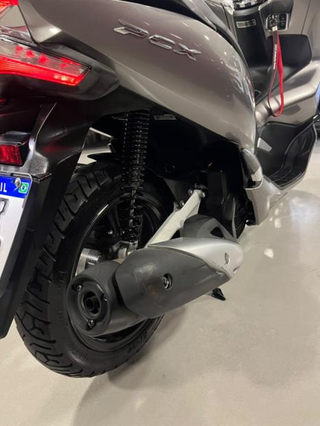 HONDA PCX 150 DLX, Foto 6