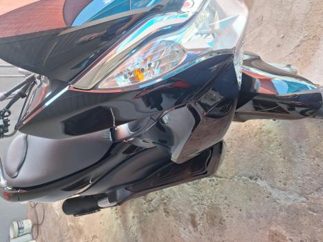 HONDA PCX 150 DLX, Foto 2