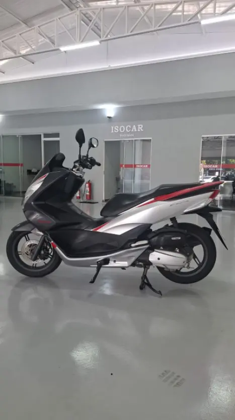 HONDA PCX 150 SPORT, Foto 6
