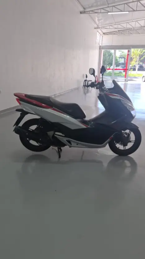 HONDA PCX 150 SPORT, Foto 8