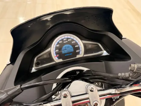 HONDA PCX 150 SPORT, Foto 3
