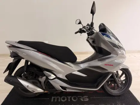 HONDA PCX 150 SPORT, Foto 2