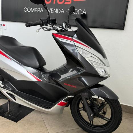 HONDA PCX 150 SPORT, Foto 2