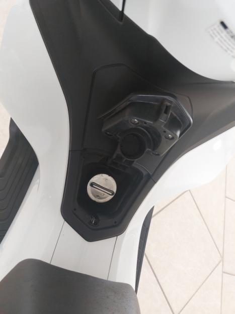HONDA PCX 160 DLX ABS, Foto 8 HONDA PCX 160 DLX ABS, Foto 8