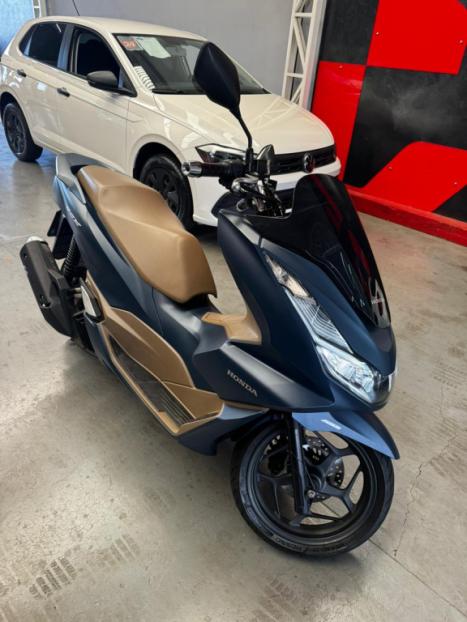 HONDA PCX 160 DLX ABS, Foto 2