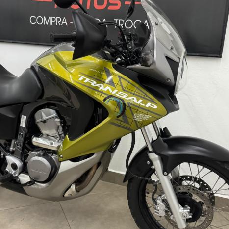 HONDA XL 700V Transalp ABS, Foto 2