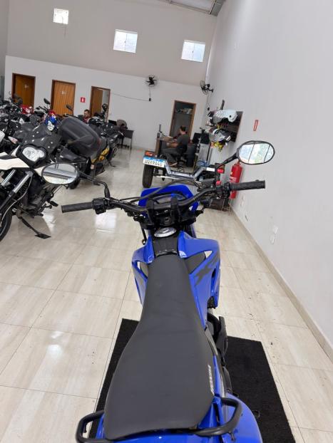 HONDA XR Tornado 250 , Foto 4