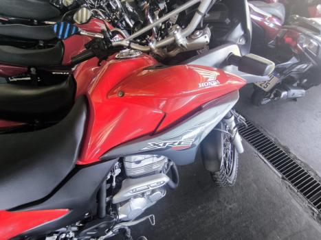 HONDA XRE 300 , Foto 4