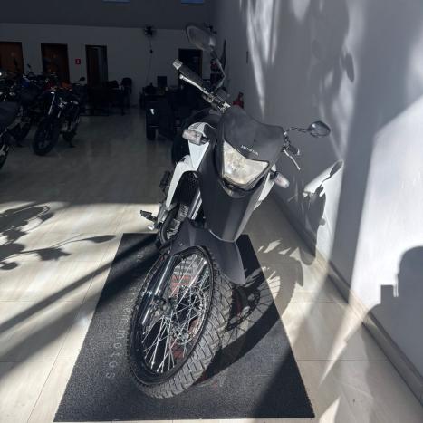 HONDA XRE 300 , Foto 4