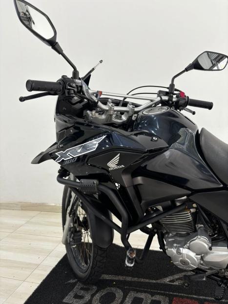 HONDA XRE 300 ABS, Foto 6