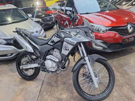 HONDA XRE 300 ABS, Foto 1