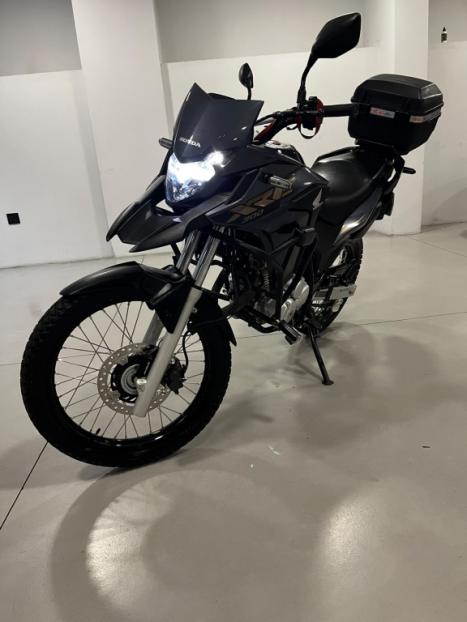 HONDA XRE 300 ABS, Foto 1