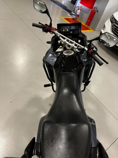 HONDA XRE 300 ABS, Foto 2