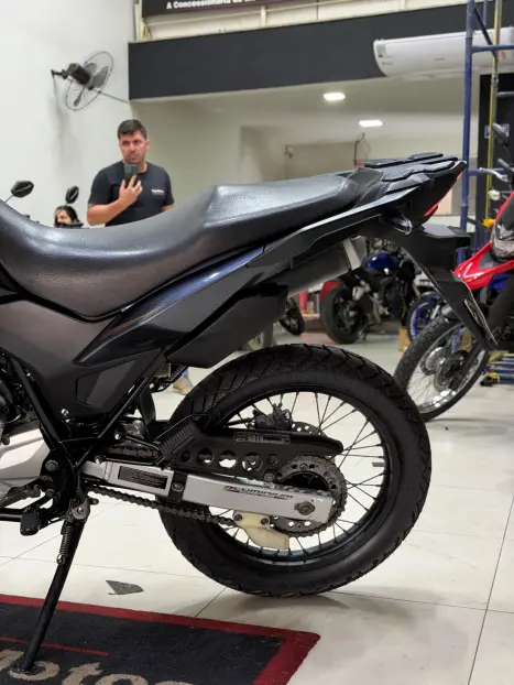HONDA XRE 300 ABS, Foto 10
