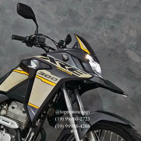 HONDA XRE 300 ADVENTURE, Foto 3
