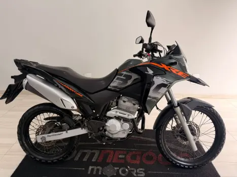 HONDA XRE 300 ADVENTURE, Foto 3