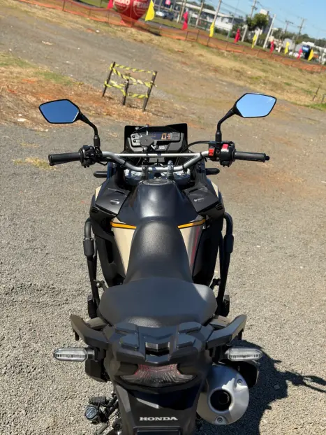 HONDA XRE 300 ADVENTURE, Foto 10