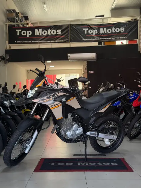 HONDA XRE 300 ADVENTURE, Foto 7