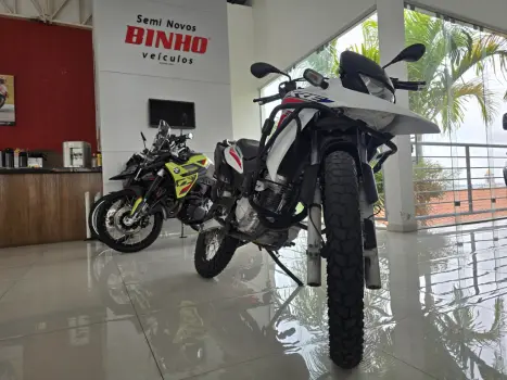 HONDA XRE 300 RALLY ABS, Foto 1