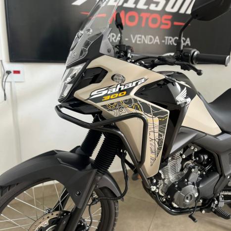 HONDA XRE 300 Sahara ADVENTURE, Foto 2