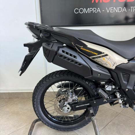 HONDA XRE 300 Sahara ADVENTURE, Foto 4