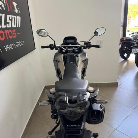 HONDA XRE 300 Sahara ADVENTURE, Foto 5