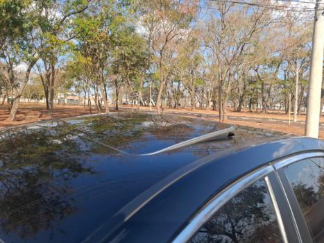 HYUNDAI Azera 3.3 V6 24V GLS AUTOMÁTICO, Foto 8 HYUNDAI Azera 3.3 V6 24V GLS AUTOMÁTICO, Foto 8