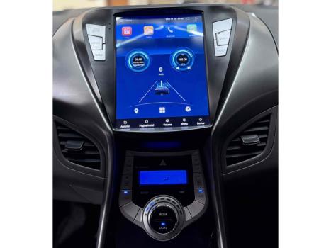 HYUNDAI Elantra 1.8 16V 4P, Foto 14