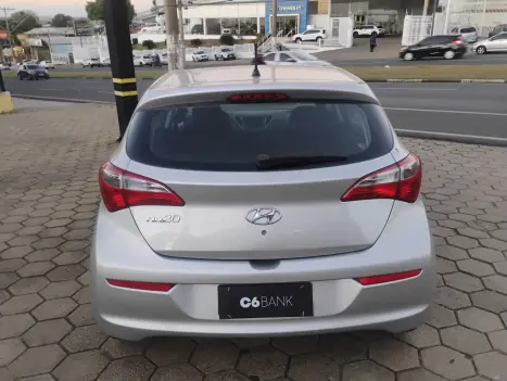 HYUNDAI HB 20 Hatch 1.0 12V 4P FLEX COMFORT PLUS, Foto 2