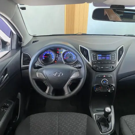 HYUNDAI HB 20 Hatch 1.0 12V 4P FLEX UNIQUE, Foto 12