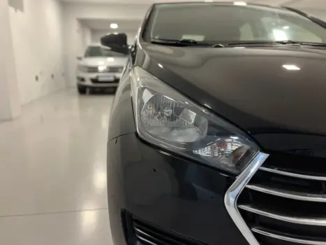 HYUNDAI HB 20 Hatch 1.0 12V 4P FLEX COMFORT PLUS TURBO, Foto 9